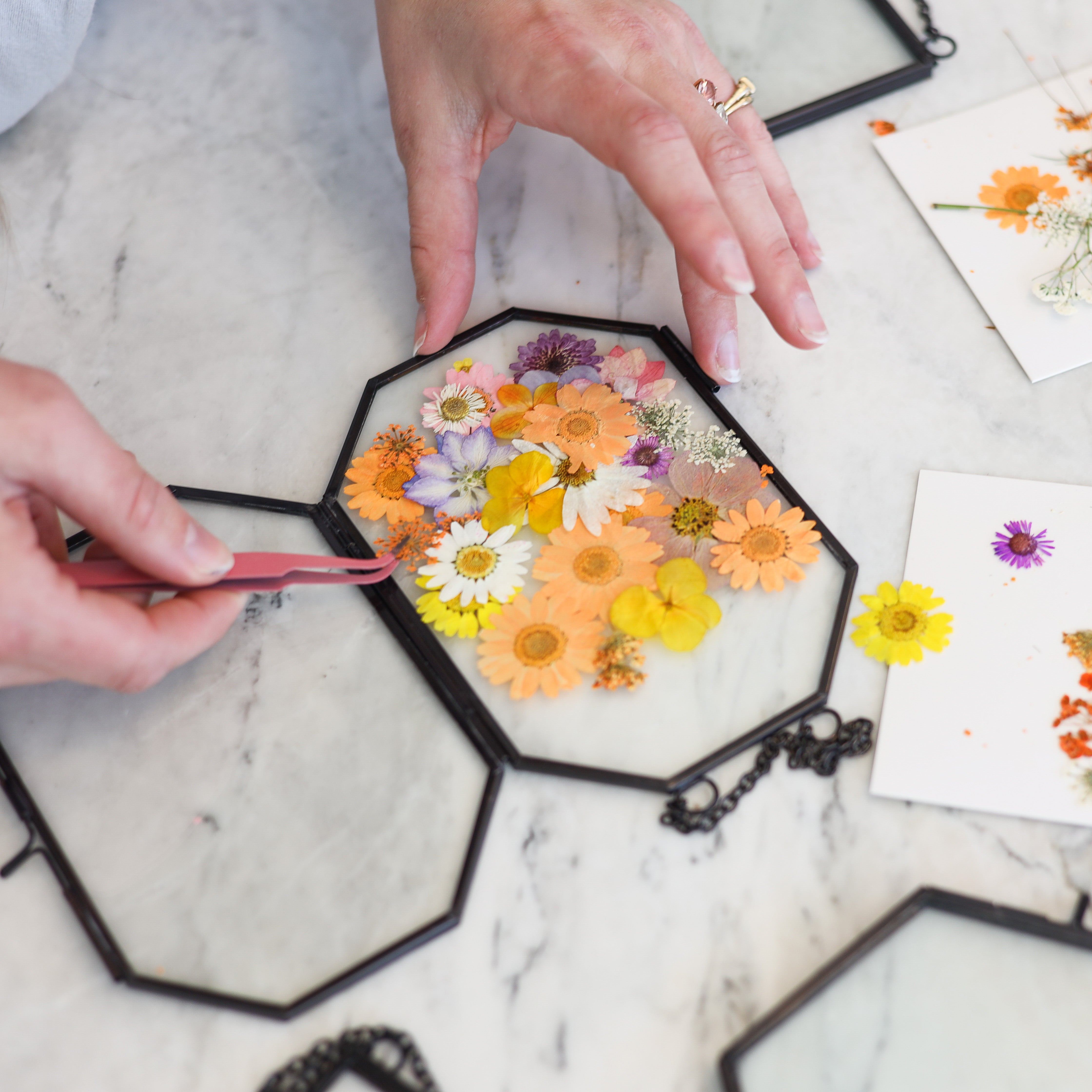 Virtual Pressed Flower Frame Craft Class