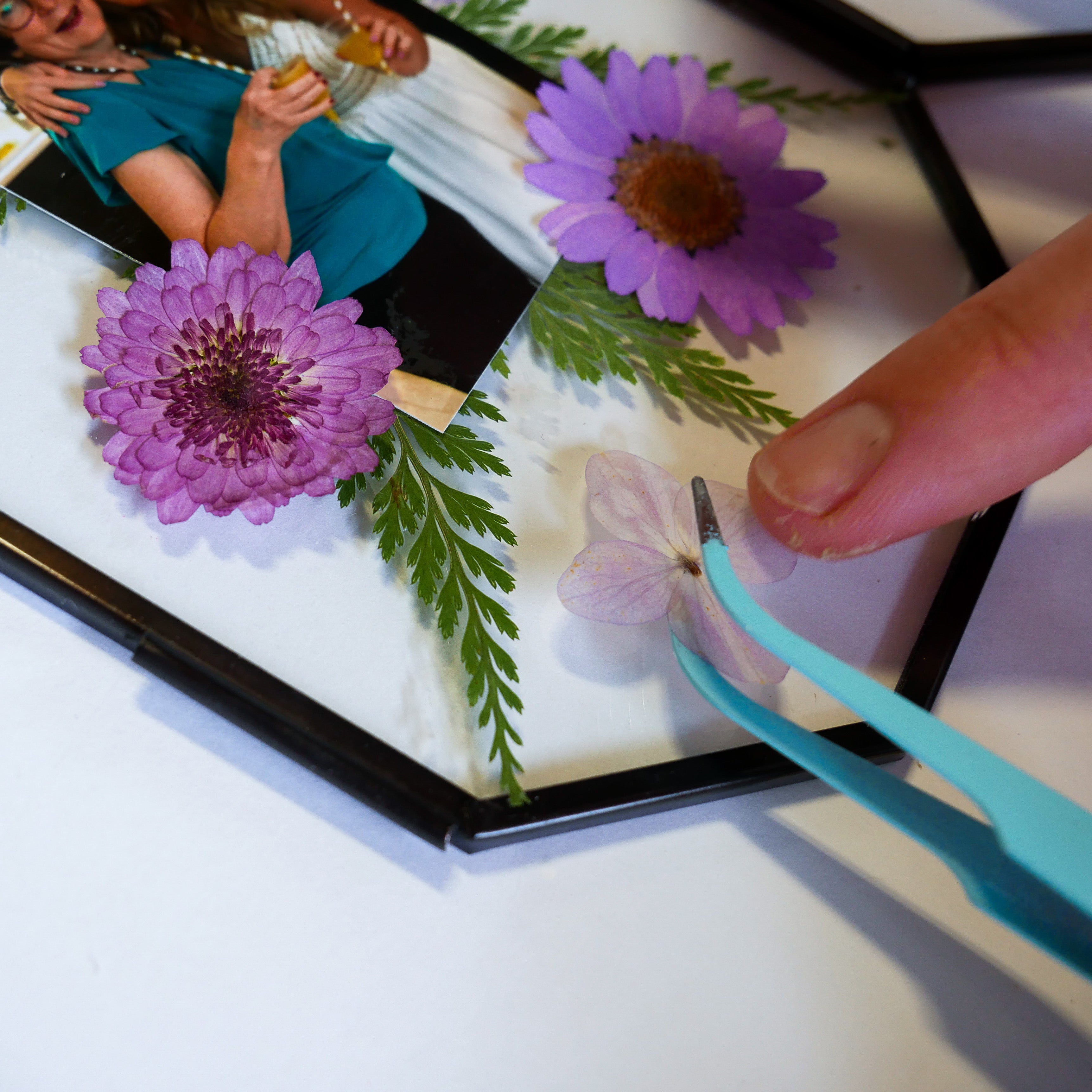 Virtual Pressed Flower Frame Craft Class