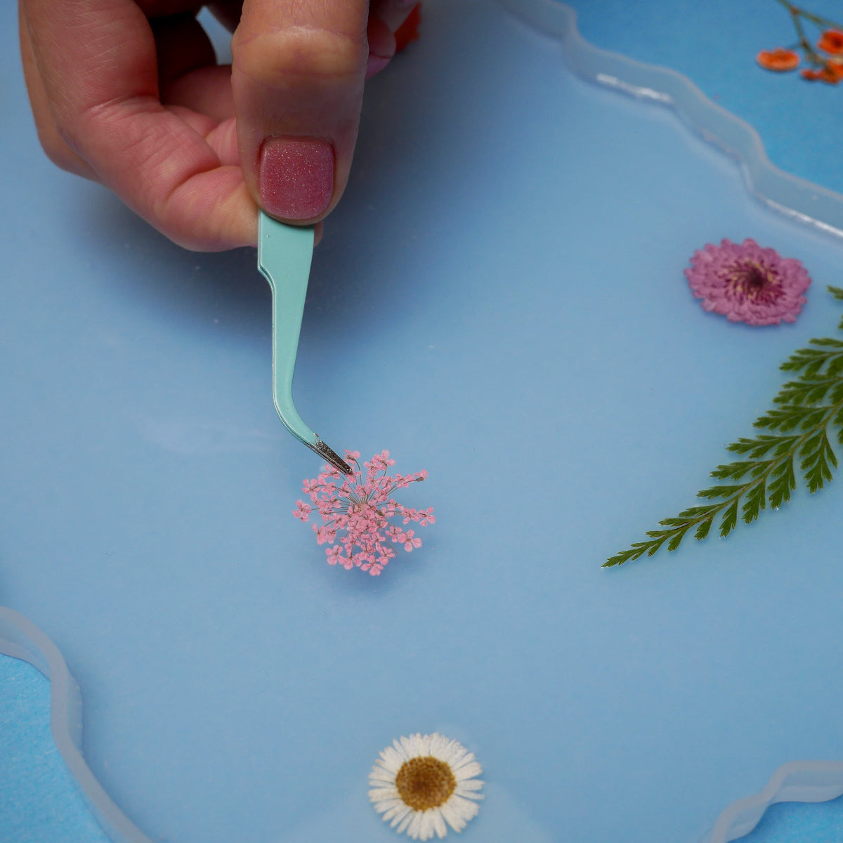 Virtual Pressed Flower Resin Serving Tray Craft Class