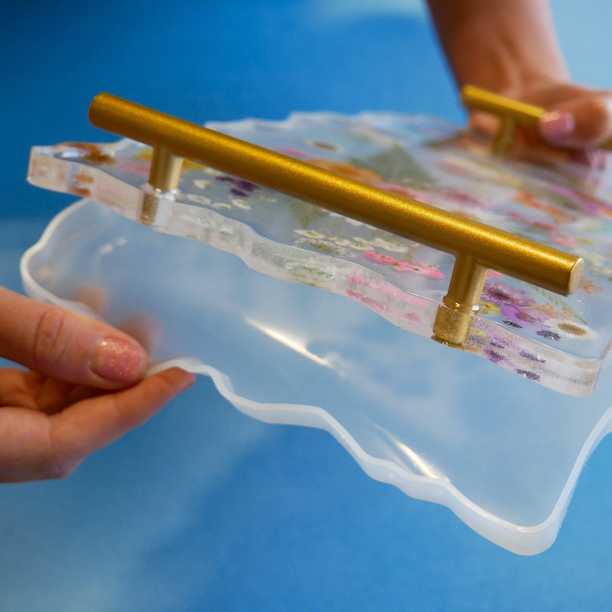 Virtual Pressed Flower Resin Serving Tray Craft Class