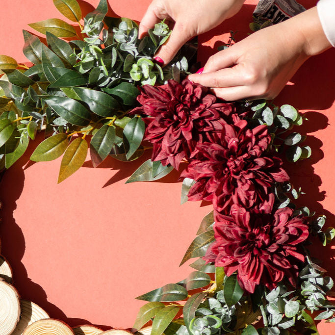 Winter Wood Slice Wreath Kit